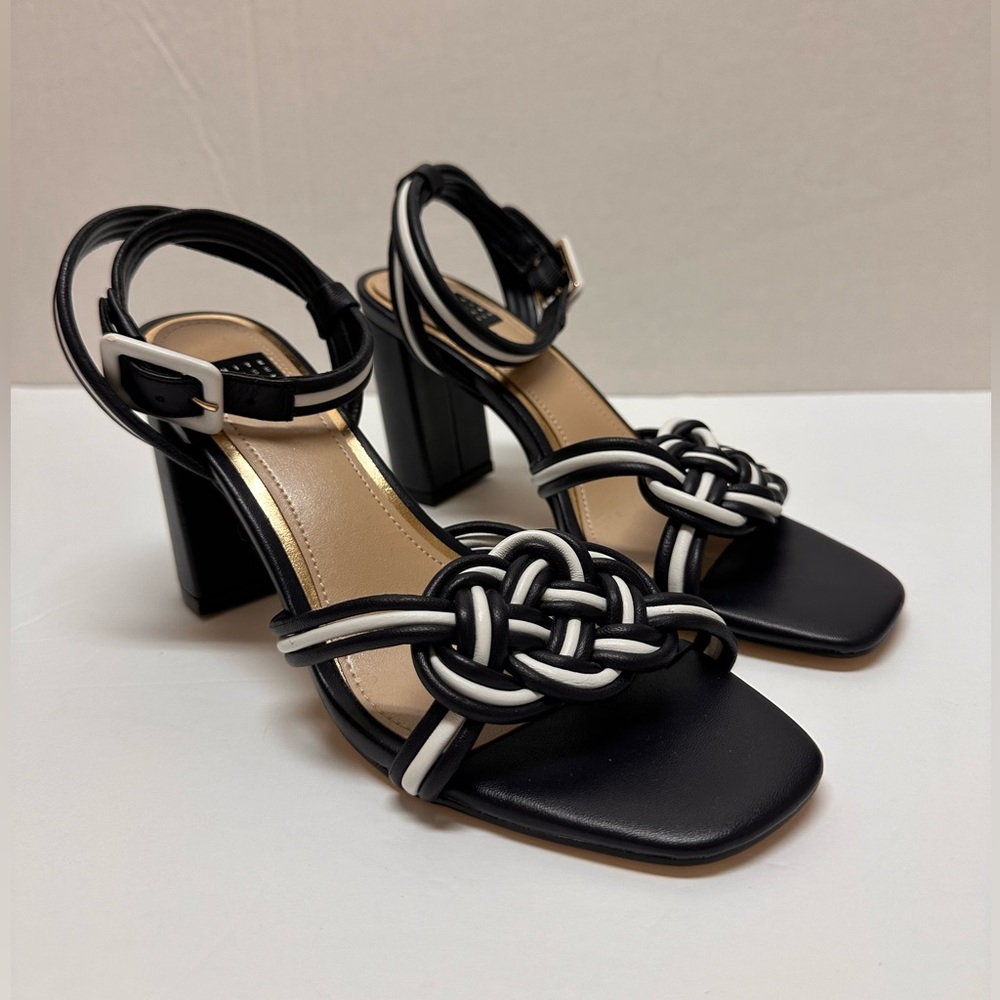 WHBM women’s strappy blue and white NAUTICAL style heels~ 6 1/2